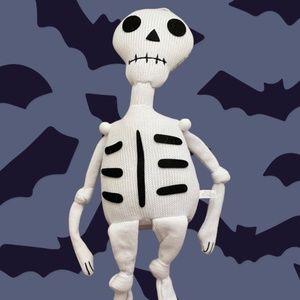 Hyde & eek knit skeleton
